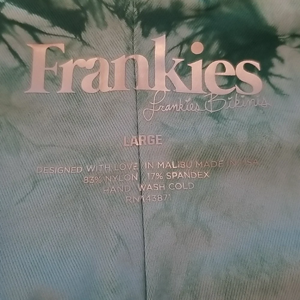 💕FRANKIE'S BIKINIS Logan Top & Ryan Bottom Bikini